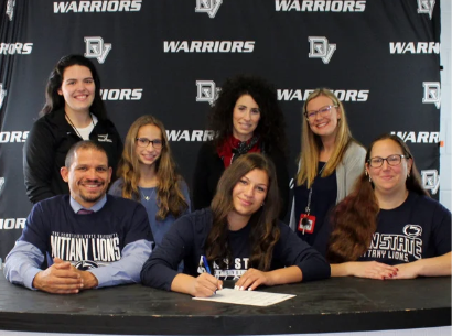  Jazmyne Bates signed with Penn State 