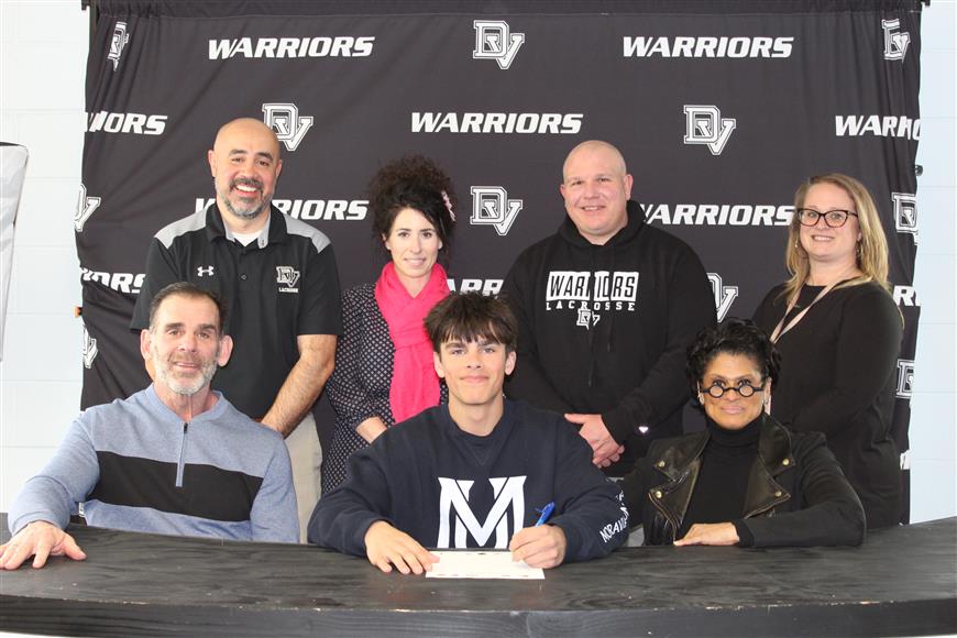Senior lacrosse player Brady Quinn signed with Moravian University (Division III). 